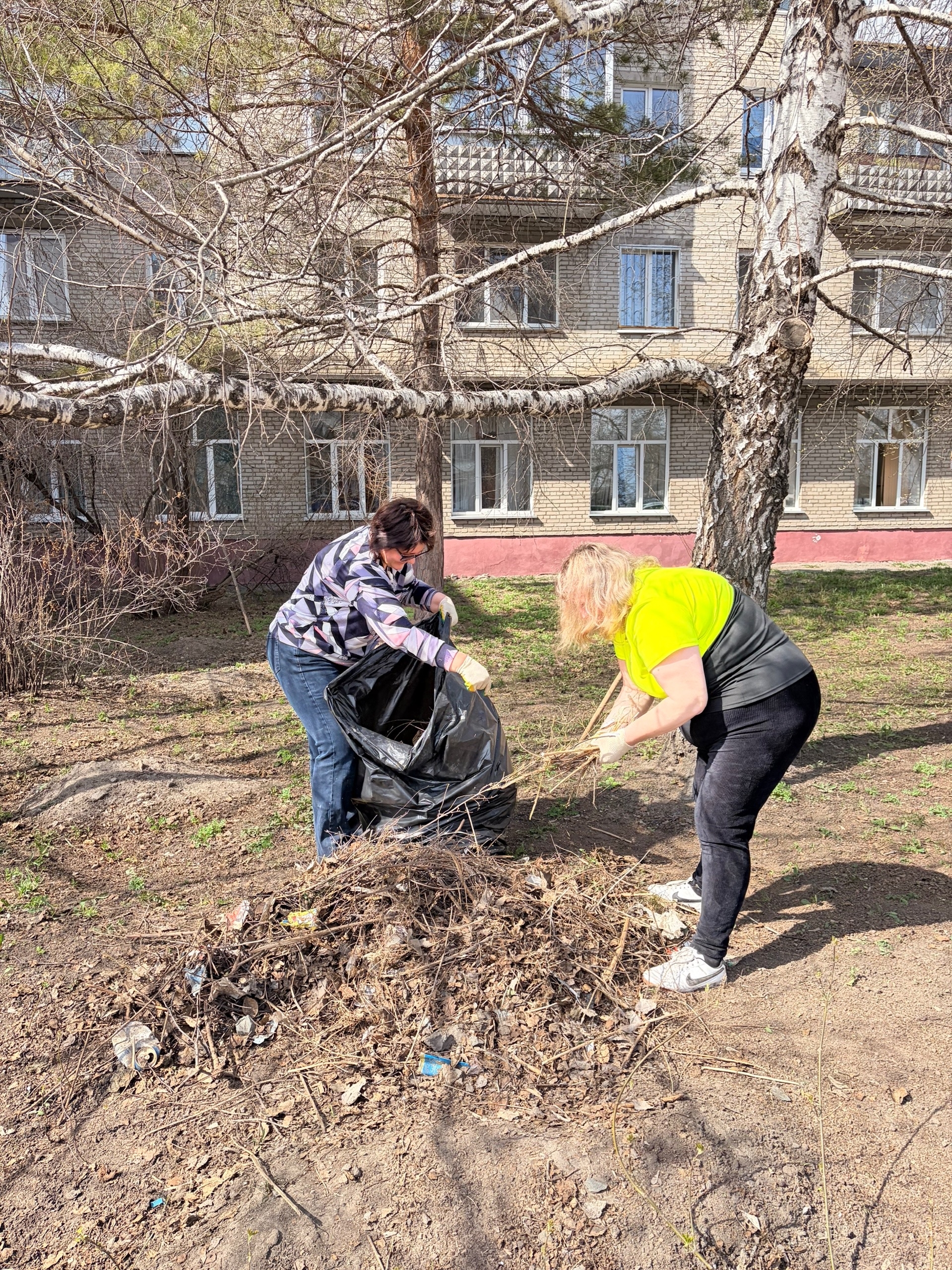 Сотрудники Центра ГТО навели порядок!